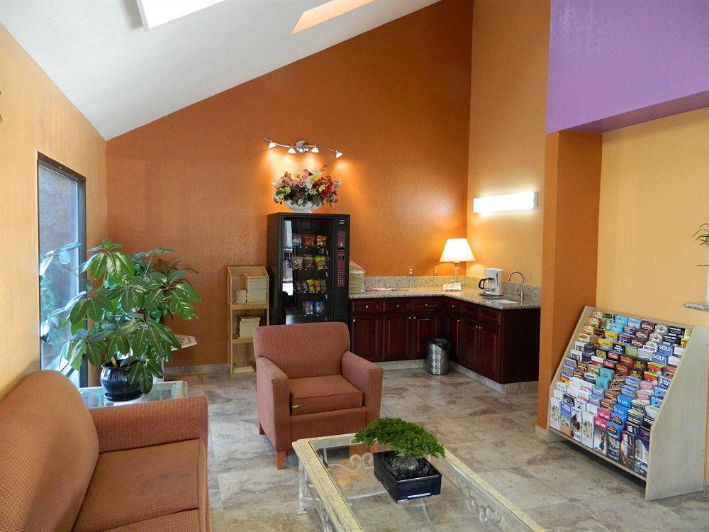 Welcome Inn Корона Екстер'єр фото