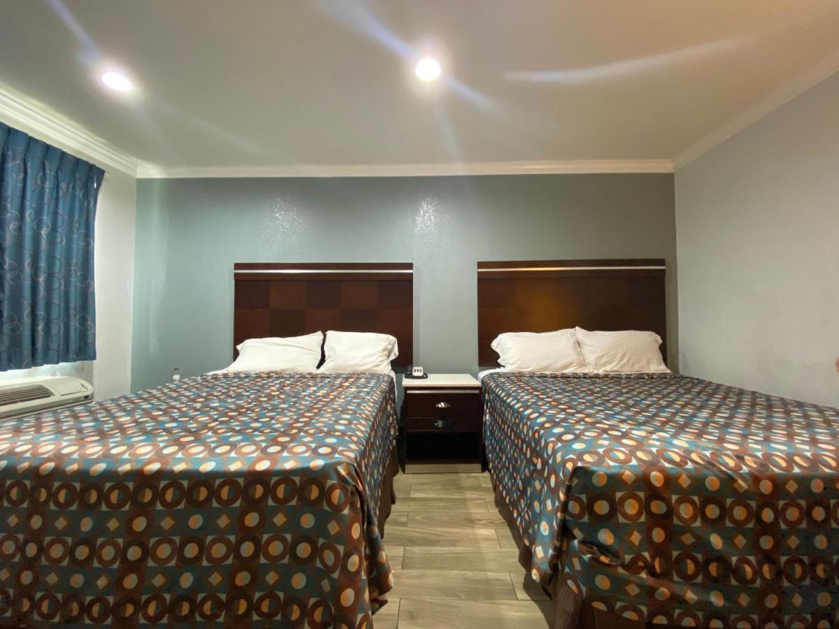 Welcome Inn Корона Екстер'єр фото